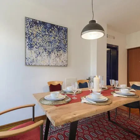 Luxury Nada Apartment *